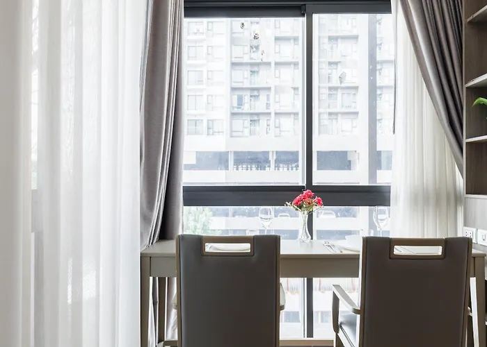 Premium Center Of Bkk 5 Mins Bts Thong Lor Apartment
